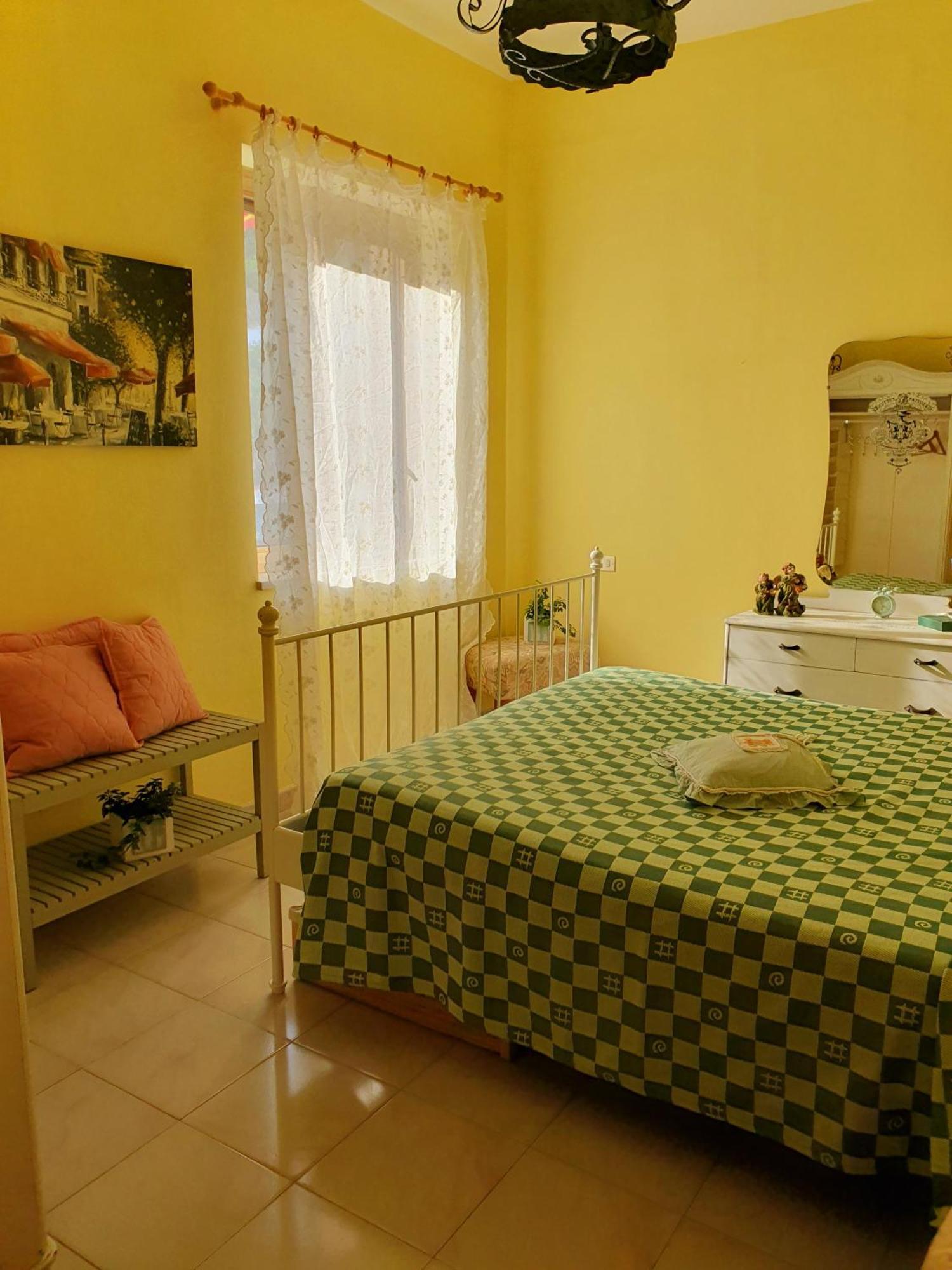 Casa Vacanze Rosy "Nel Verde" 帕利努罗 外观 照片