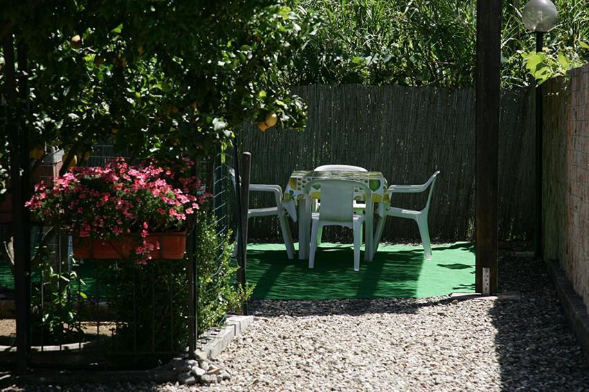 Casa Vacanze Rosy "Nel Verde" 帕利努罗 客房 照片